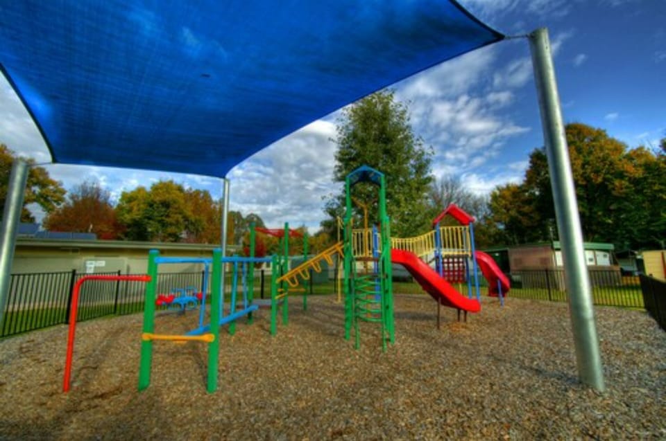 Discovery Parks - Mount Buffalo Campground/ 
RV Resort in Porepunkah
