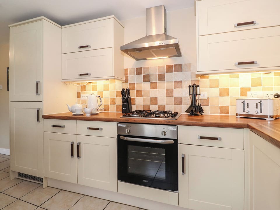 Fridge, dishwasher, electric kettle, toaster