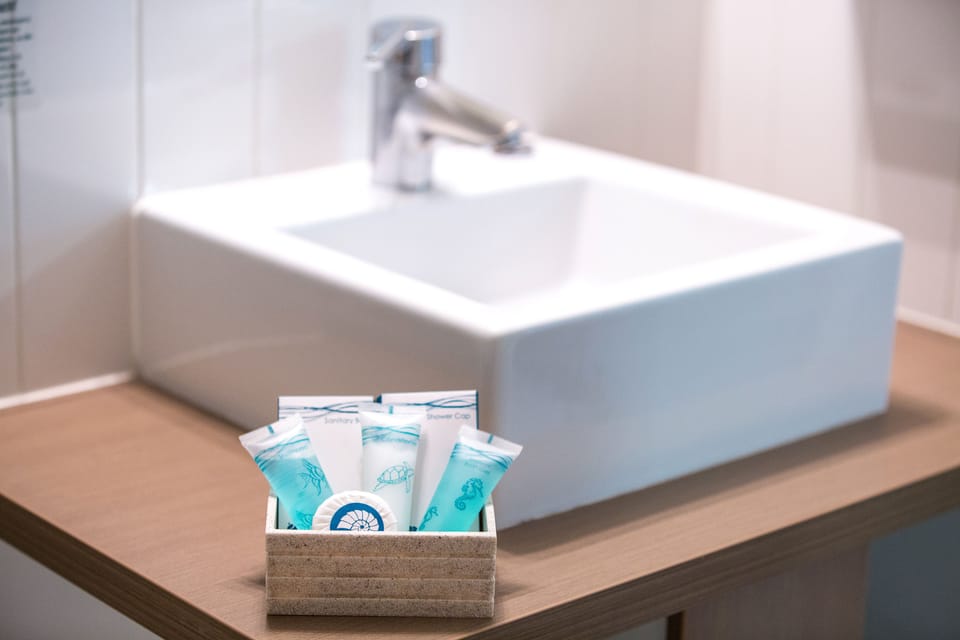Free toiletries, hair dryer, towels