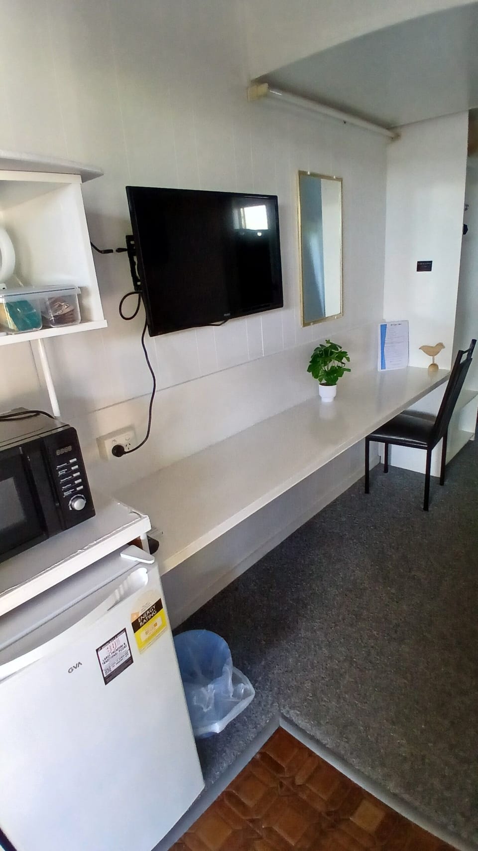 Standard Room, Non Smoking (Double) | WiFi (free), bed sheets