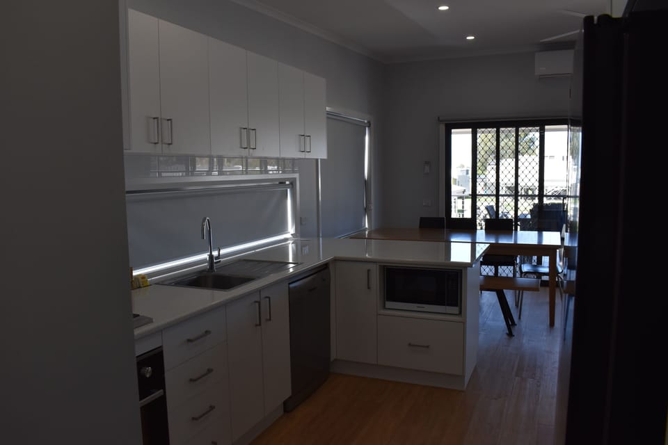 Family Cabin, 3 Bedrooms, Partial Lake View | Private kitchen | Full-size fridge, microwave, stovetop, coffee/tea maker