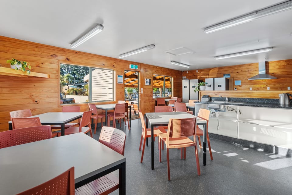 Food court