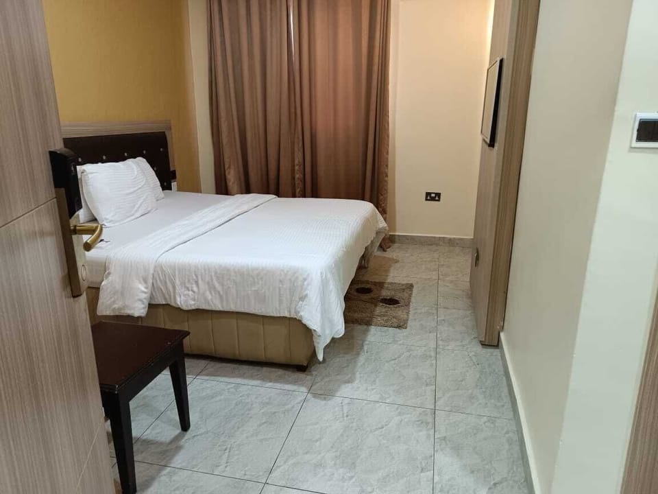 Suite | 1 bedroom, bed sheets