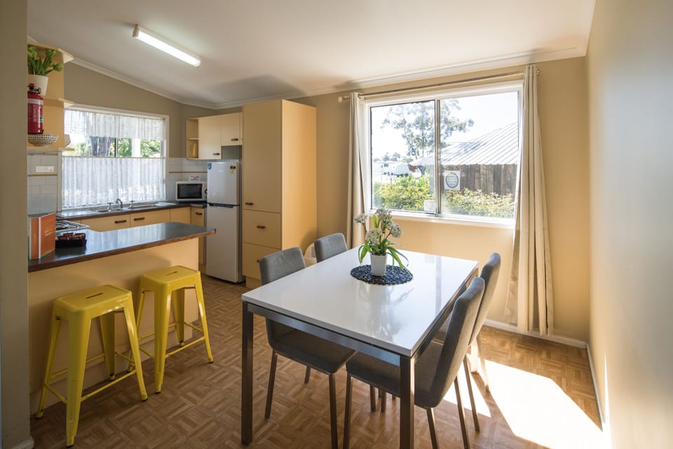 Standard Cabin, 2 Bedrooms | In-room dining