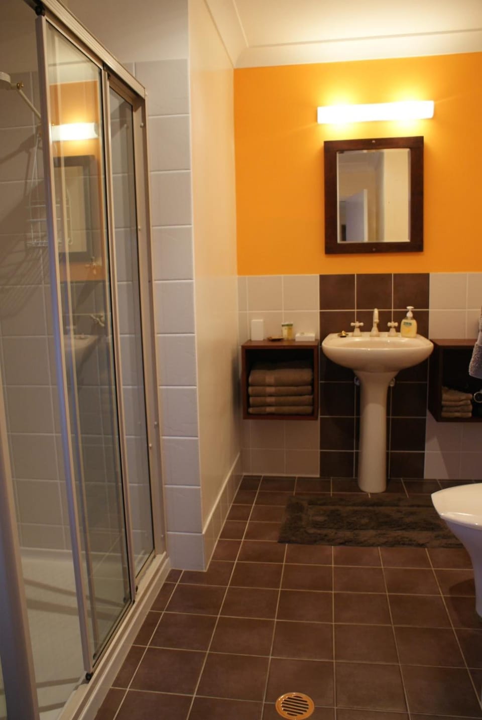 Free toiletries, towels
