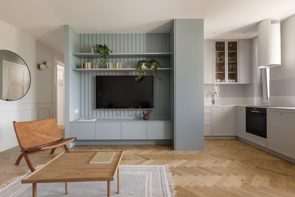 Superior Apartment | 3 bedrooms, desk, laptop workspace, iron/ironing board