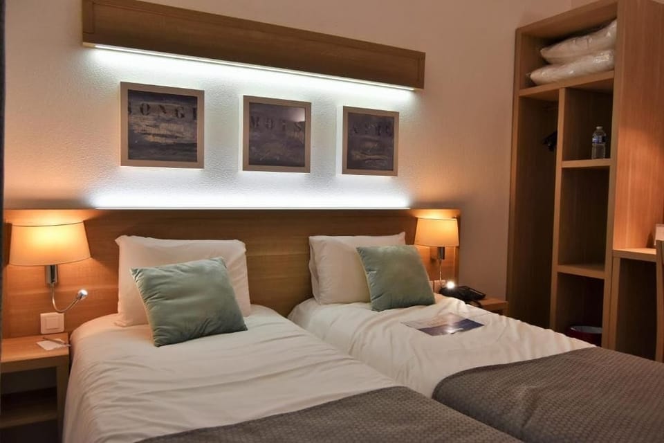 Comfort Twin Room | Desk, free WiFi, bed sheets