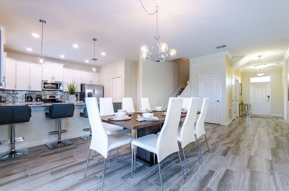 House, Multiple Bedrooms | Dining