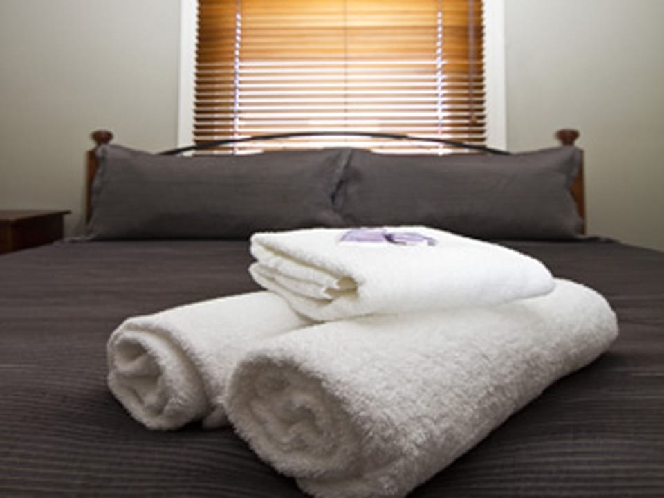 Rollaway beds (surcharge), WiFi (free)