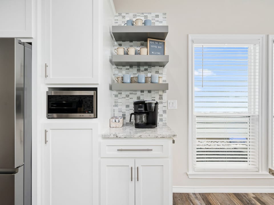 House (4 Bedrooms) | Property amenity