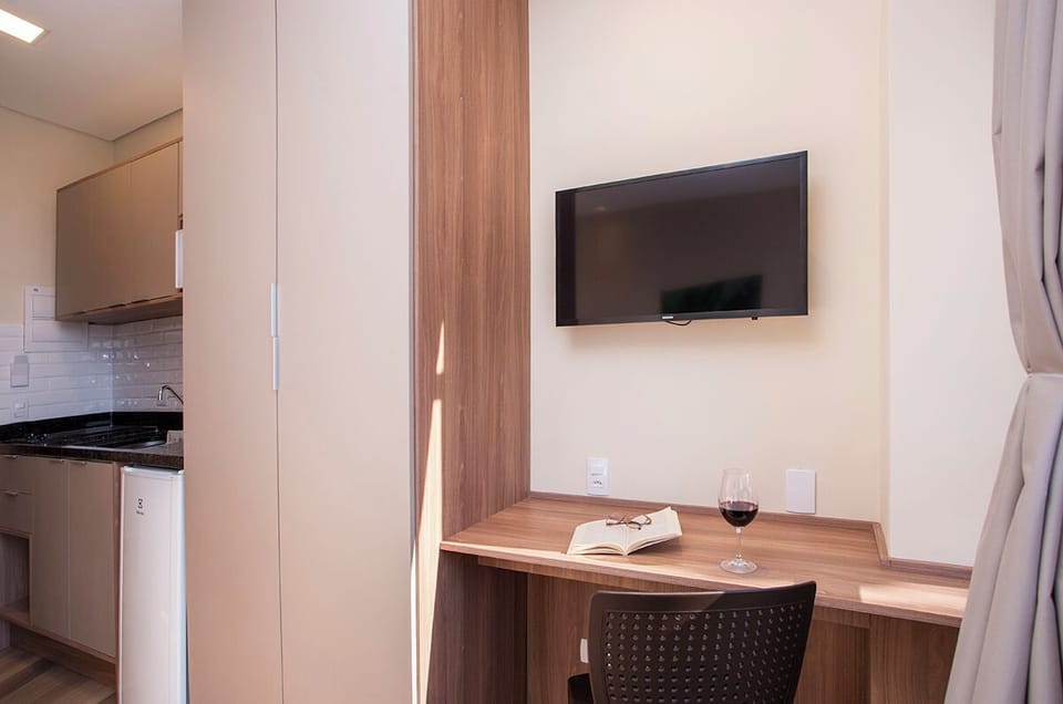 Standard Twin Room | Desk, soundproofing, free WiFi, bed sheets