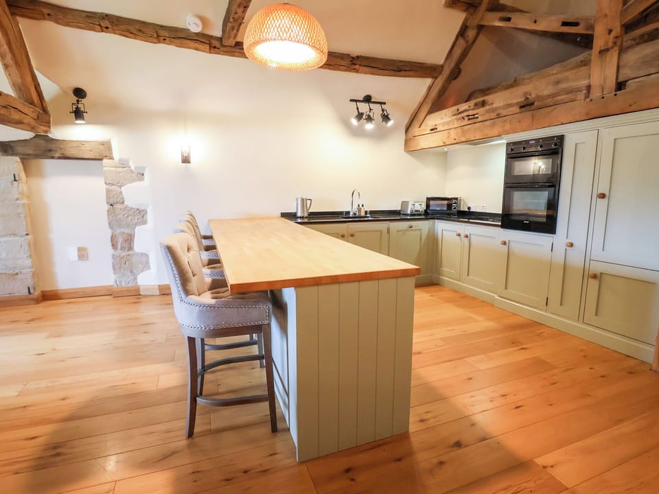 Fridge, dishwasher, electric kettle, toaster
