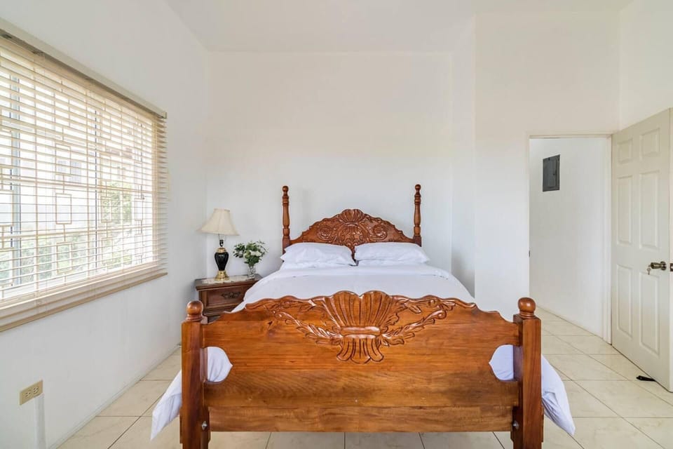 Apartment | 1 bedroom, iron/ironing board, WiFi (free), bed sheets