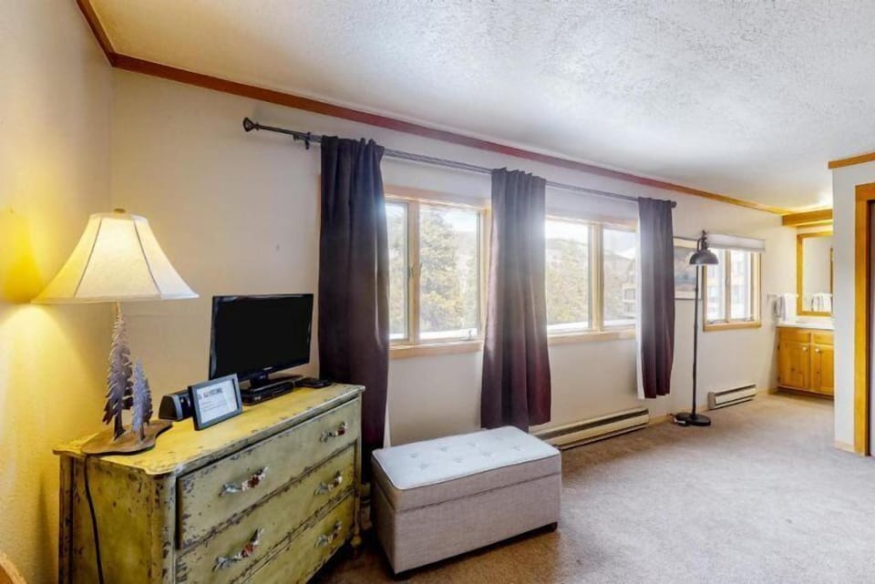 Condo (2 Bedroom Montezuma Condo at Lakeside) | Exterior