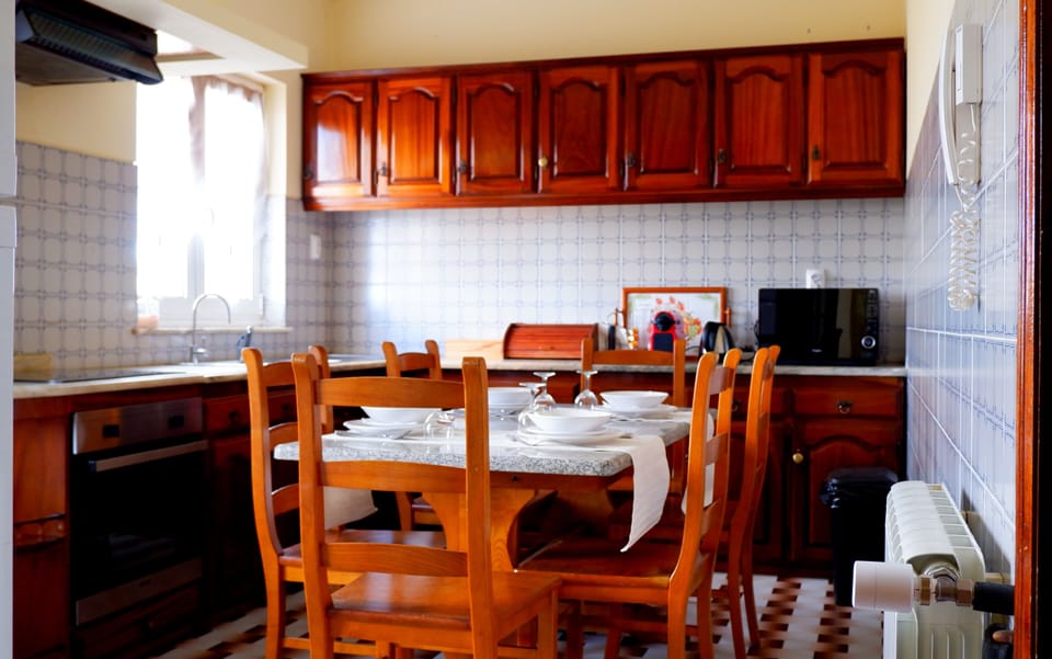 Standard Villa, Multiple Beds, Non Smoking (OUTEIRO 99-2.0) | Private kitchen | Fridge, microwave, oven, stovetop