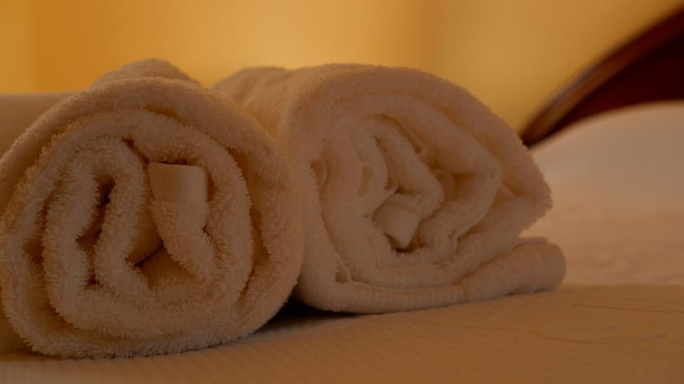 Standard Villa, Multiple Beds, Non Smoking (OUTEIRO 99-2.0) | Premium bedding, down comforters, in-room safe, individually decorated