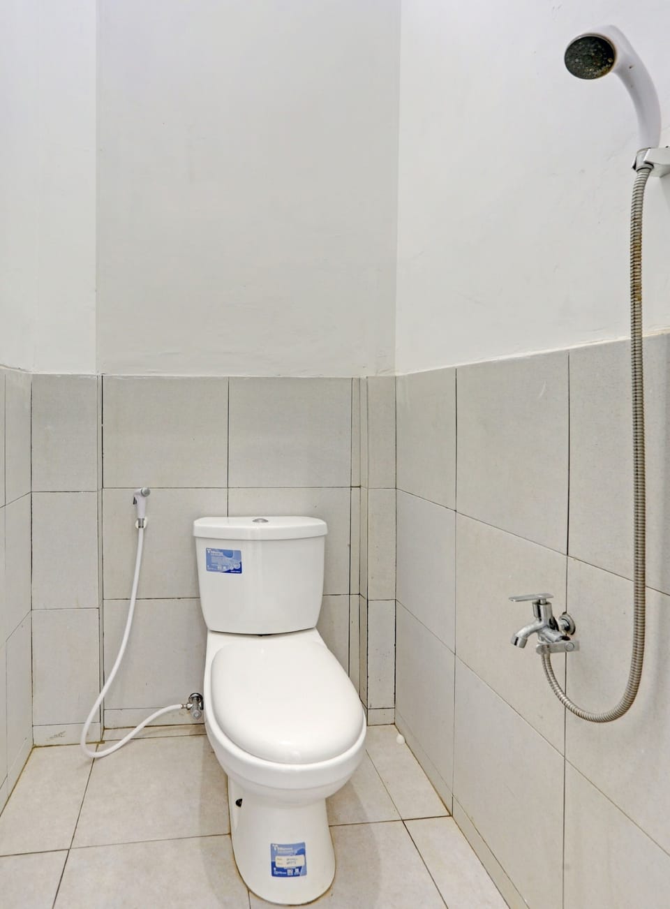 Deluxe Double Room | Bathroom | Shower, towels