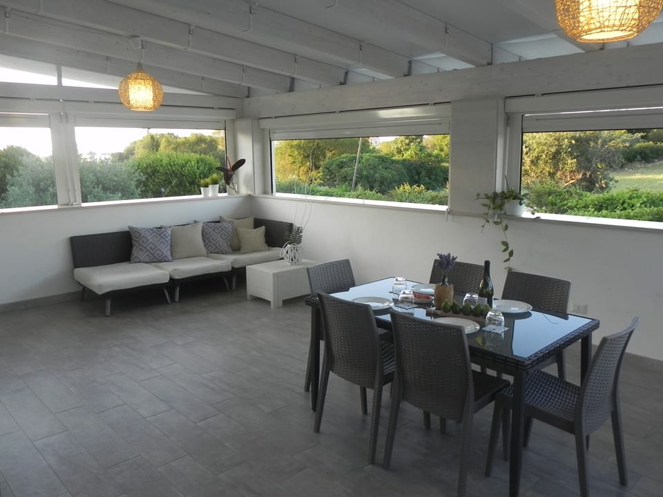 Exclusive Apartment | Living area