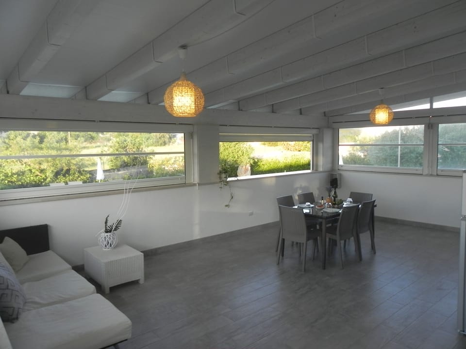 Exclusive Apartment | Terrace/patio
