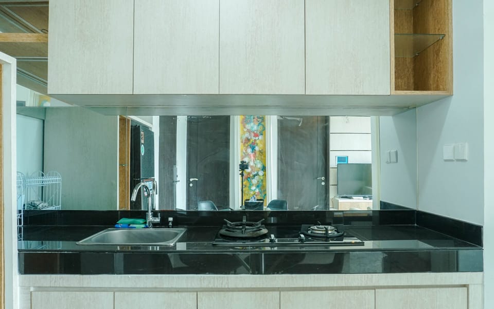 Apartment | Private kitchen | Full-size fridge, stovetop
