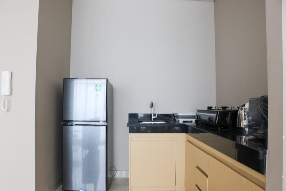 Apartment | Private kitchen | Full-size fridge, stovetop