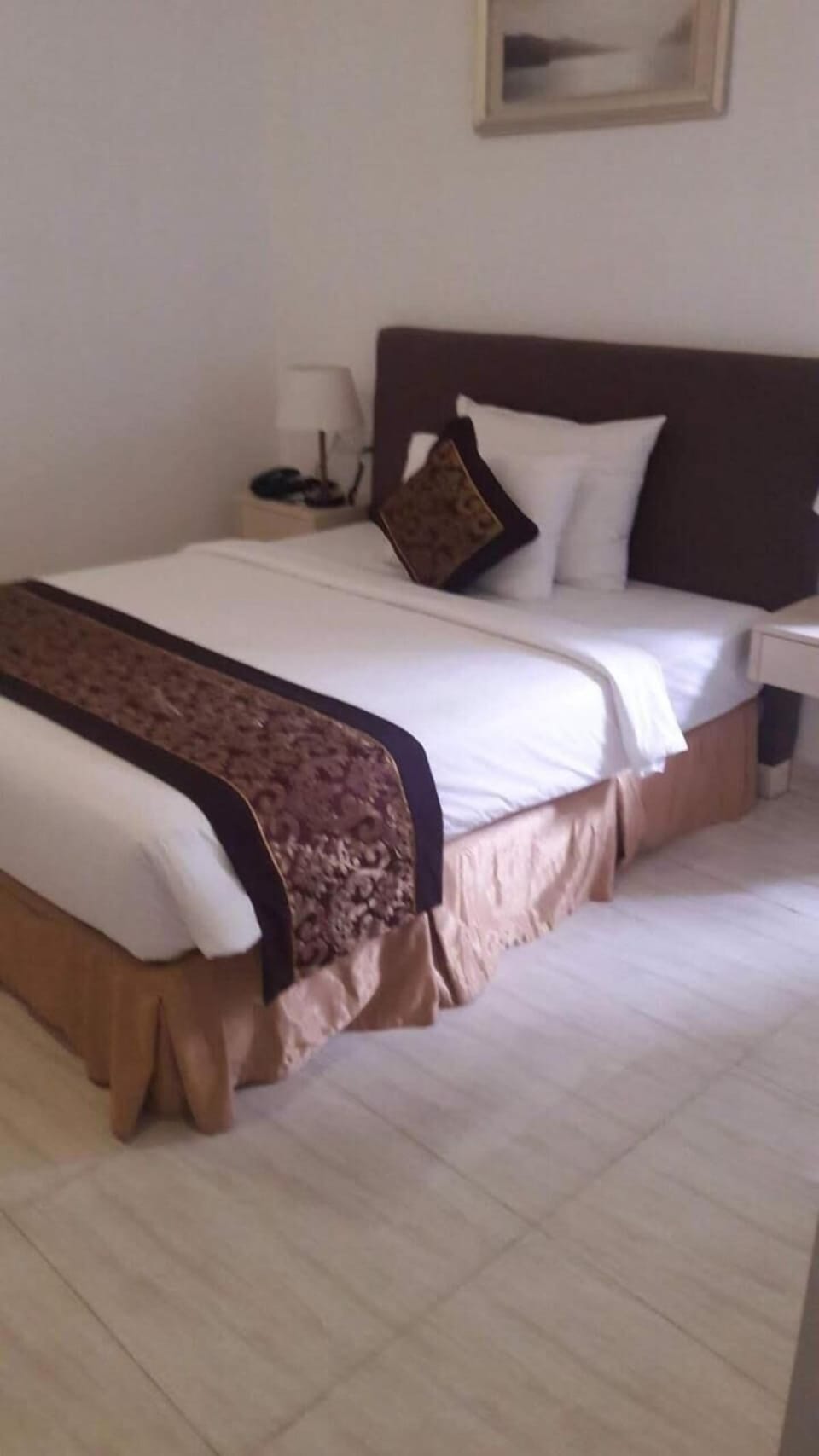 Basic Shared Dormitory | Desk, blackout drapes, iron/ironing board, free WiFi