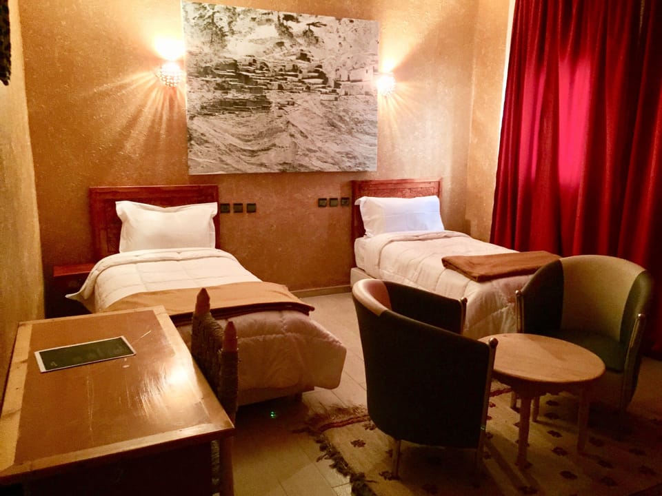 Standard Twin Room | Desk, soundproofing, free WiFi