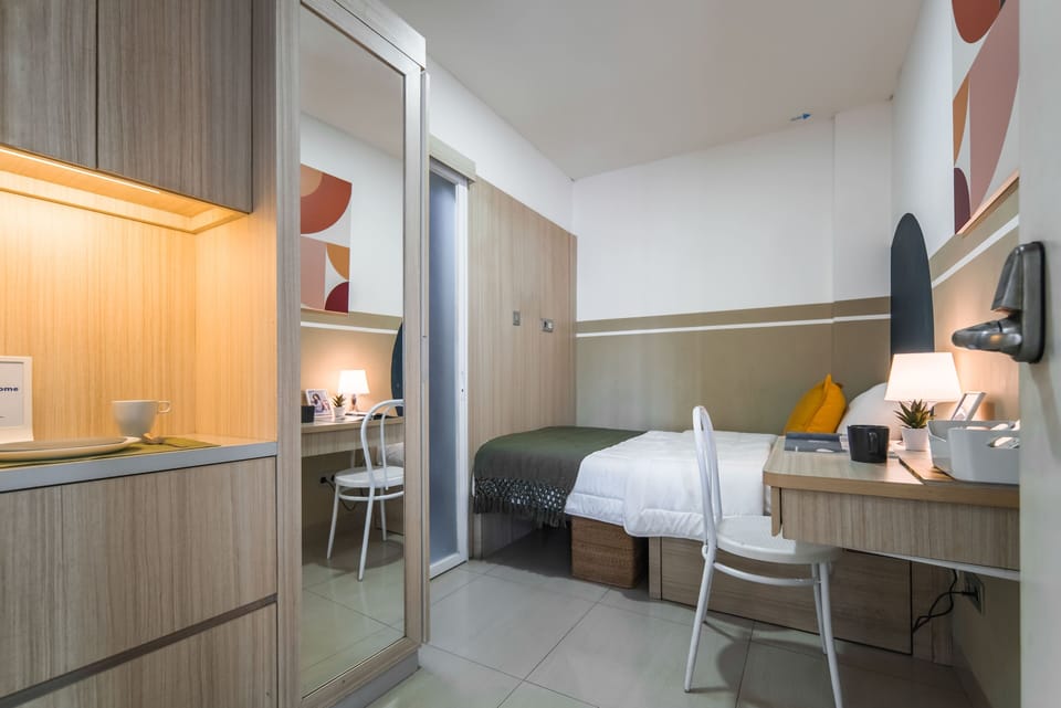 Standard Room | Desk, laptop workspace, free WiFi, bed sheets