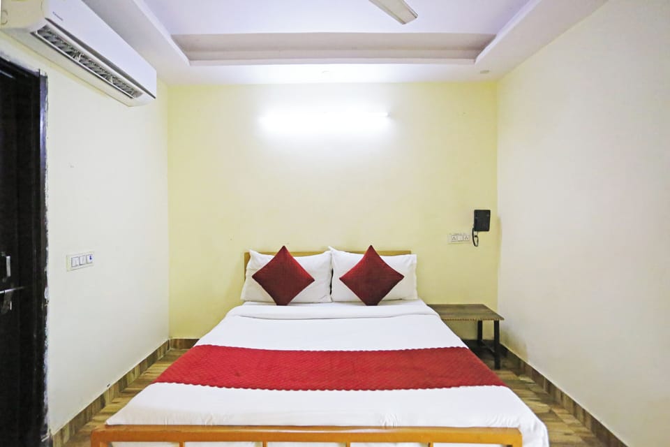 Deluxe Double Room | Free WiFi