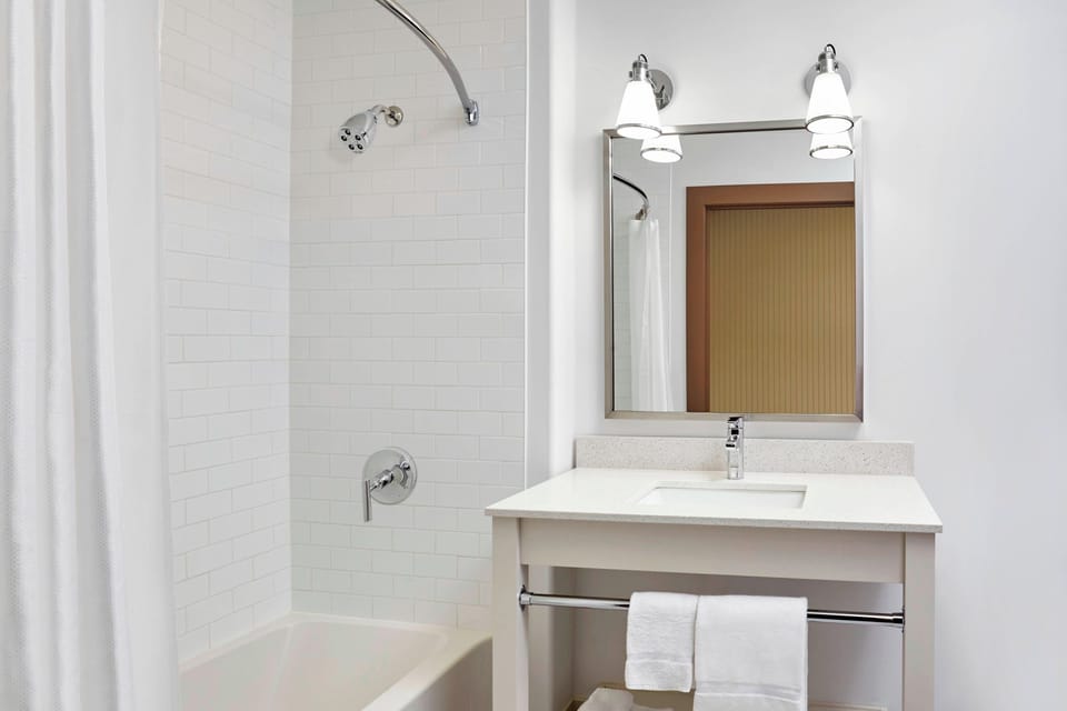 Four Points By Sheraton Regina Hotel in Regina