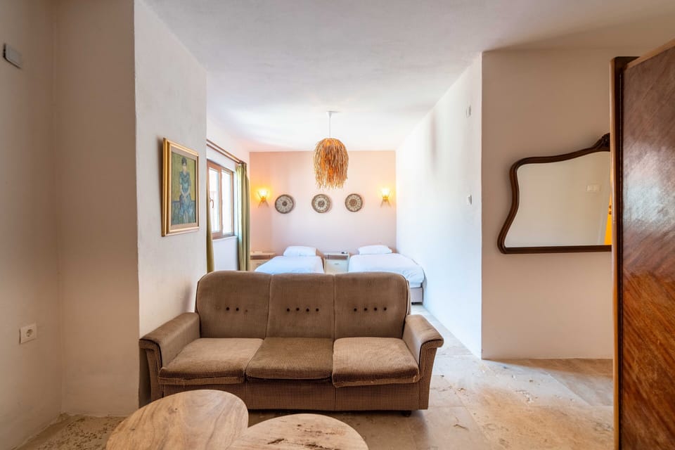 Family Room, 2 Bedrooms, City View | Minibar (some free items), WiFi (free), bed sheets