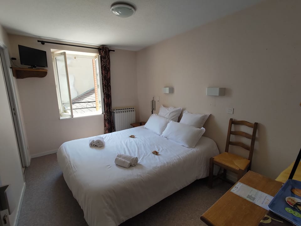 Comfort Room | 1 bedroom, free WiFi