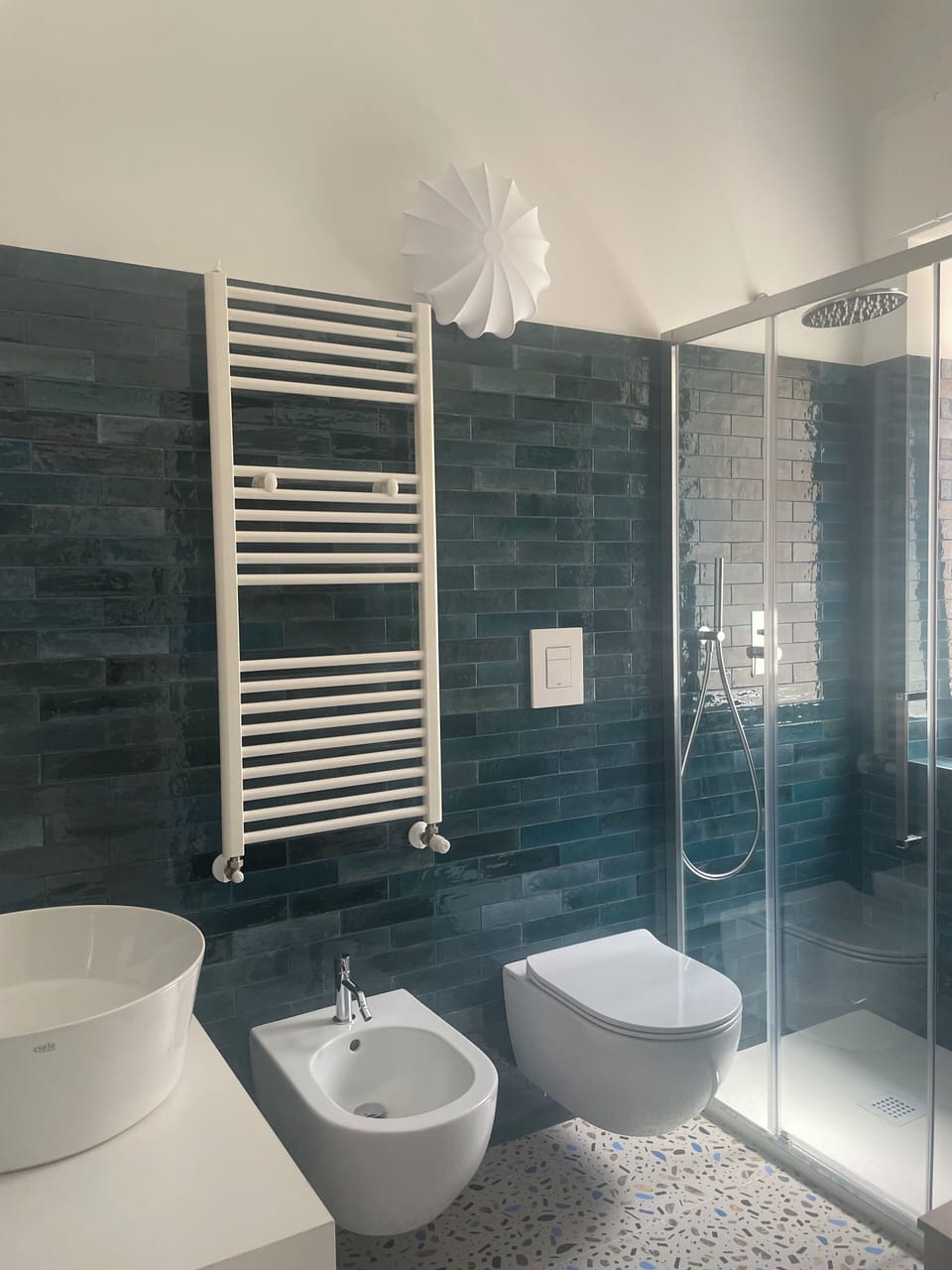 Rainfall showerhead, free toiletries, hair dryer, bidet