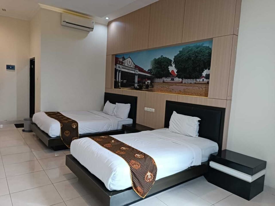 Deluxe Room | 1 bedroom, desk, free WiFi, bed sheets