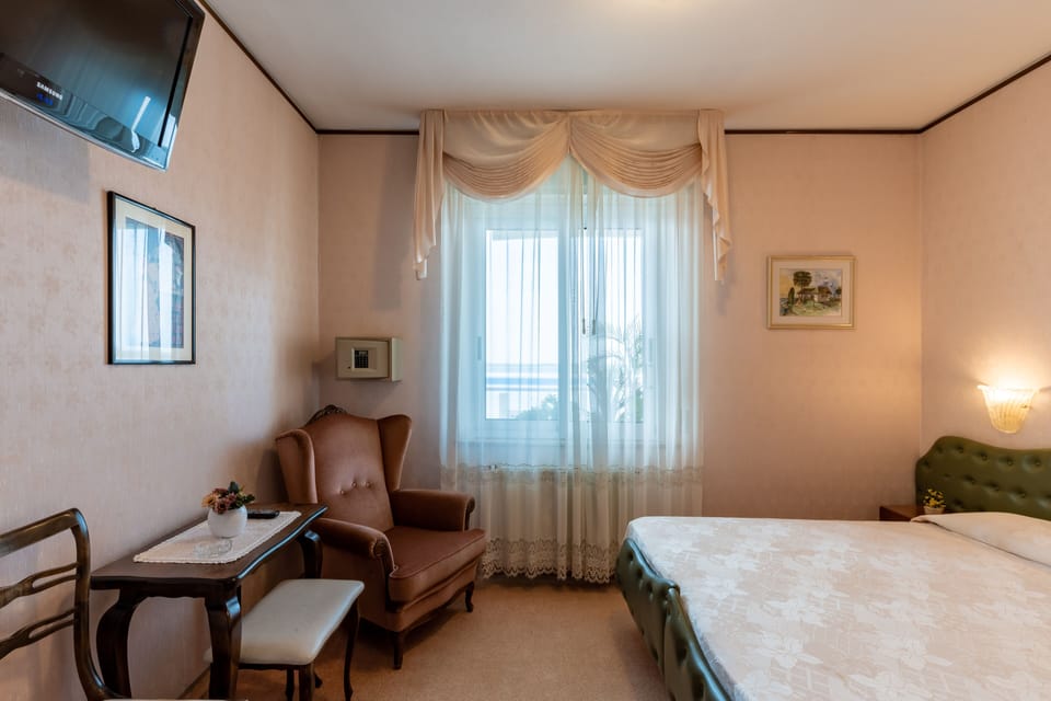Economy Double or Twin Room, Lagoon View | Soundproofing, WiFi (free)