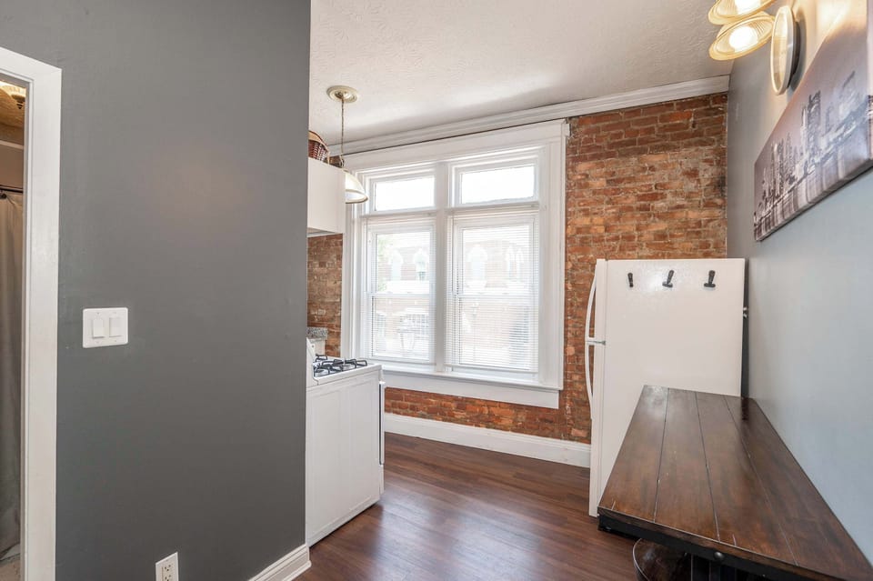 Condo, 1 Queen Bed | Interior