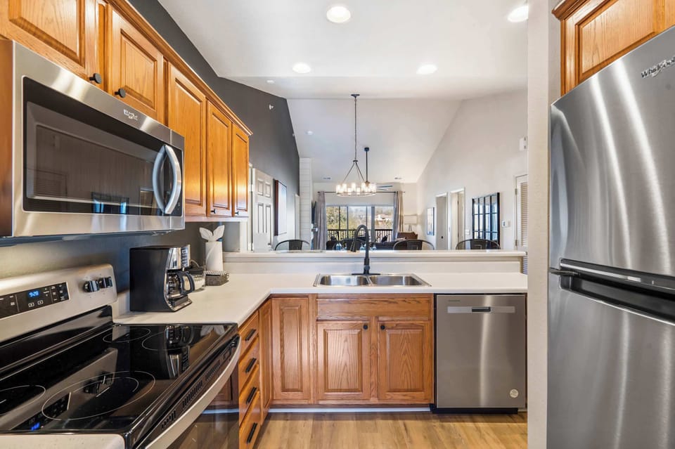 Condo, Multiple Beds, Balcony, Golf View (T Time Getaway) | Private kitchen | Coffee/tea maker, dining table