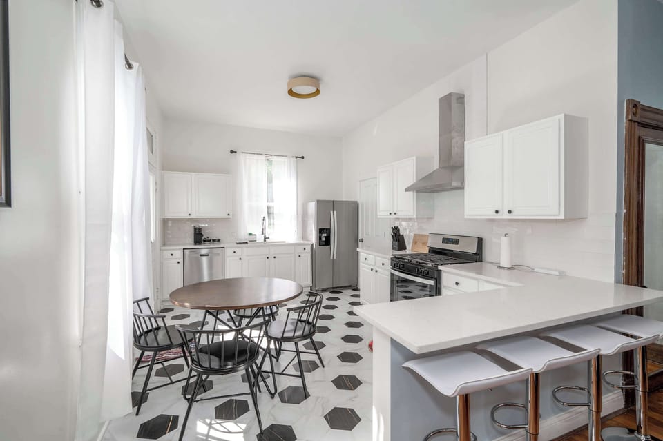 Condo, Multiple Beds, Kitchen, Garden View | Private kitchen | Fridge, microwave, oven, stovetop