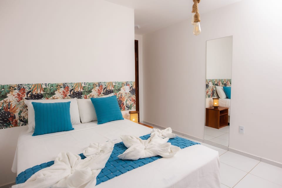 Premium bedding, desk, WiFi (free), individually decorated