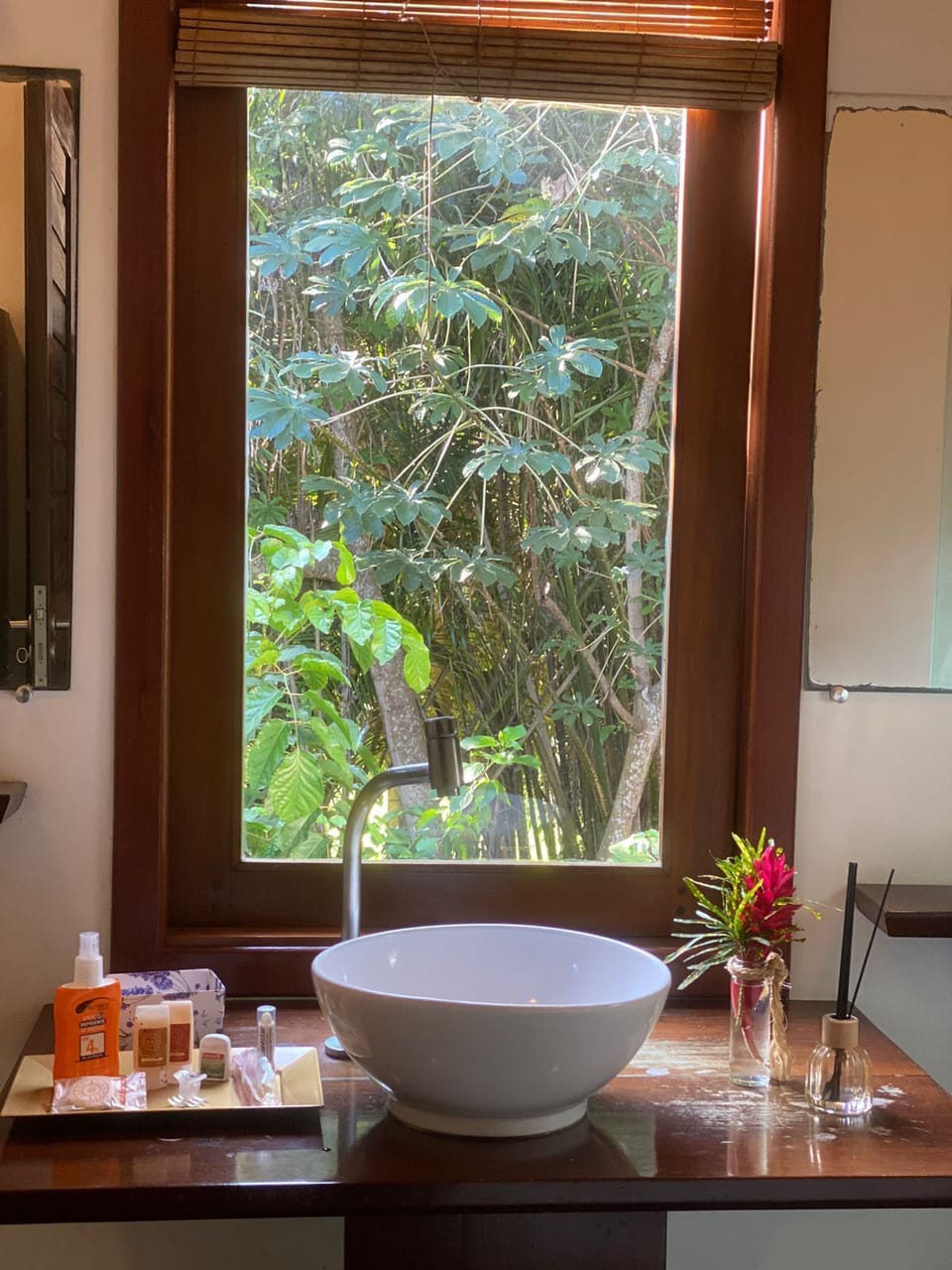 Deluxe Apartment | Bathroom