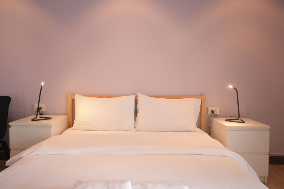 Basic Double Room, 1 Bedroom | Bathroom | Shower, free toiletries, hair dryer, slippers