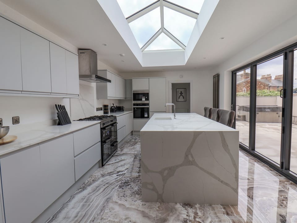Fridge, dishwasher, electric kettle, toaster