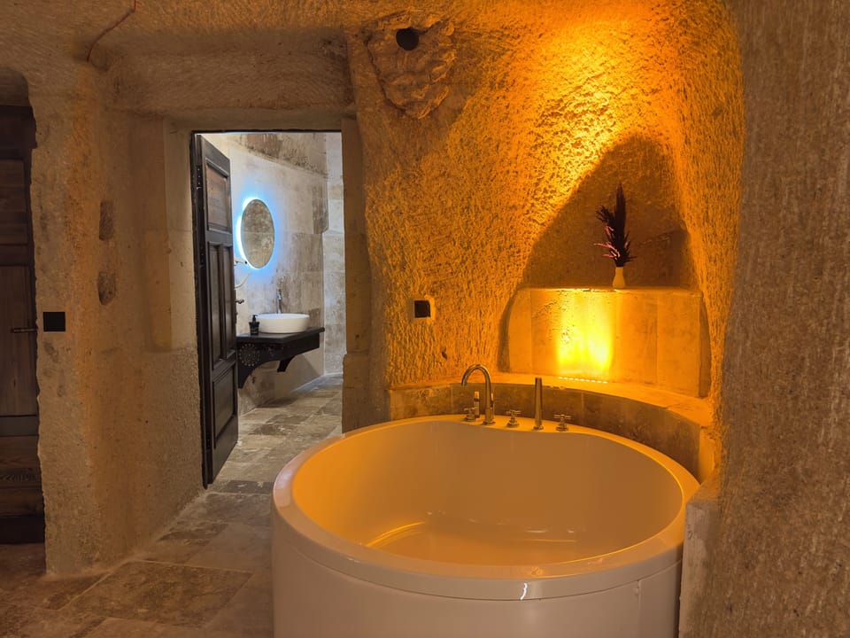 Romantic Room | Bathroom | Shower, rainfall showerhead, designer toiletries, hair dryer