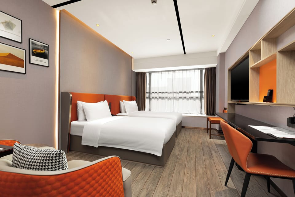 Comfort Twin Room | Individually decorated, desk, laptop workspace, blackout drapes