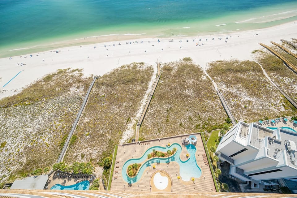 Condo, 2 Bedrooms | Pool | Indoor pool, outdoor pool
