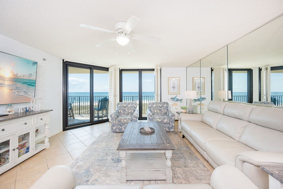 Condo, 3 Bedrooms | Living area | DVD player