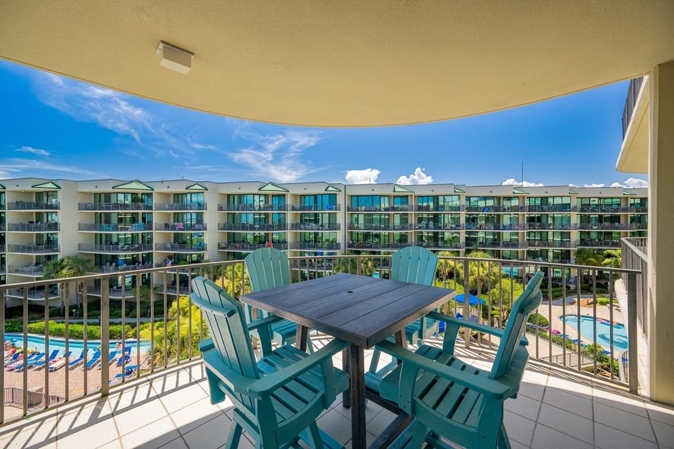 Condo, 3 Bedrooms | Outdoor dining