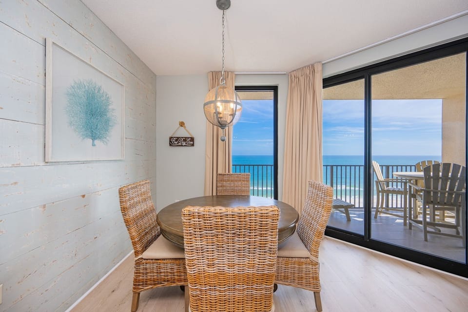 Condo, 1 Bedroom | Dining