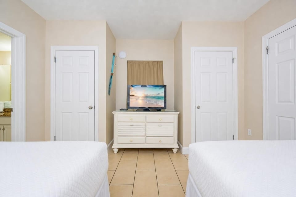 Condo, 2 Bedrooms | 2 bedrooms, WiFi (free)