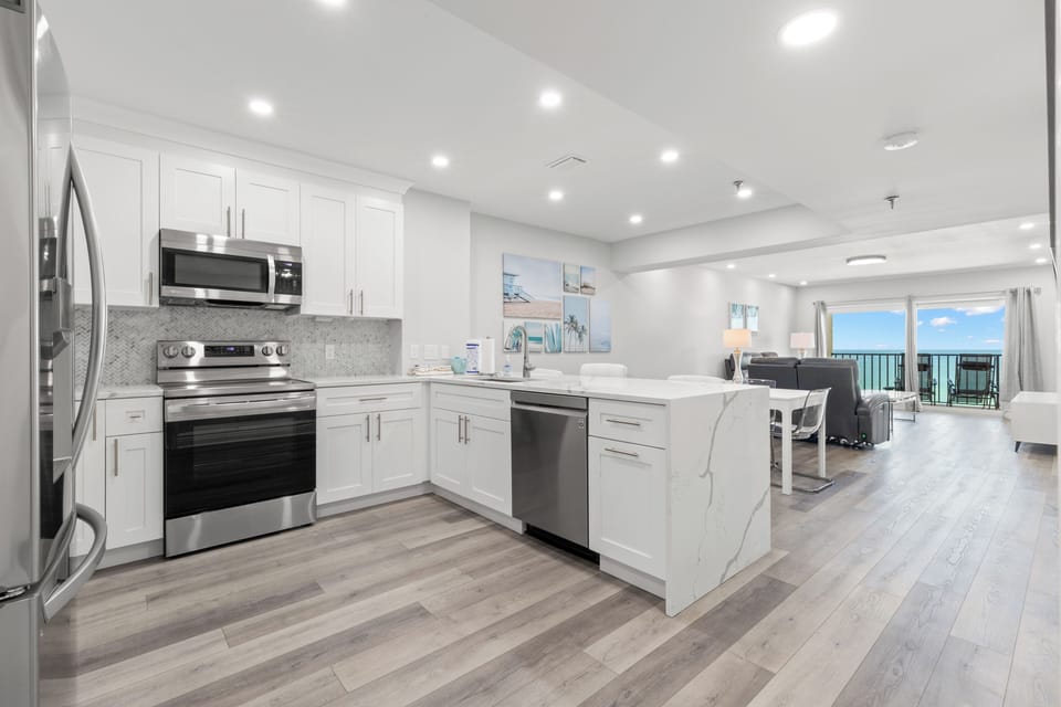 Condo (3 Bedrooms) | Property amenity